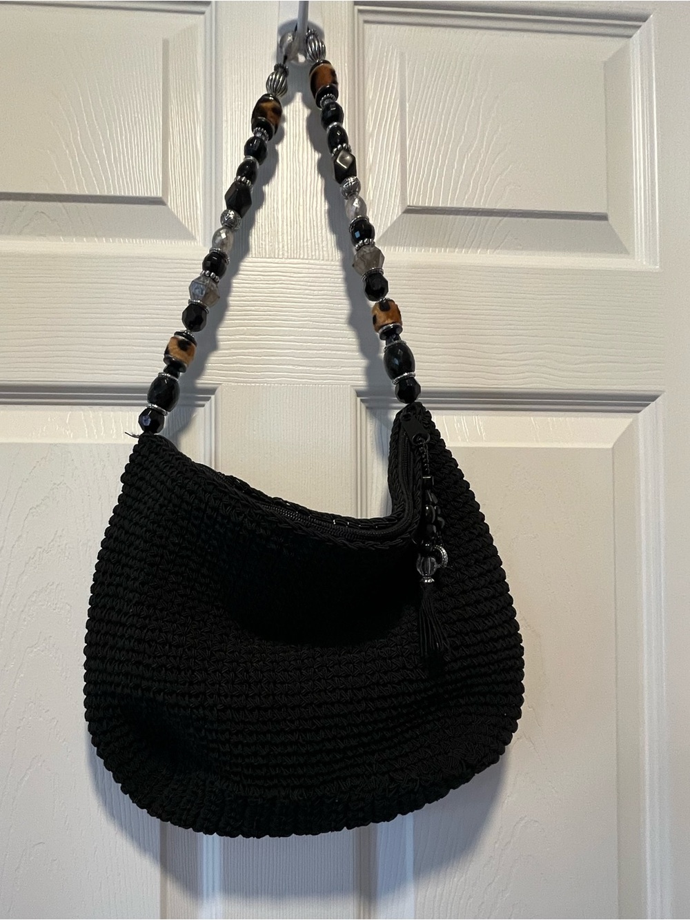 Cappelli Straworld, INC 
Woven Shoulder Bag
Color: Black